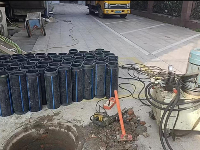 麻涌PE置换管厂家 DN315置换管 非开挖管短管置换